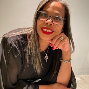 Meet your Posher🦋